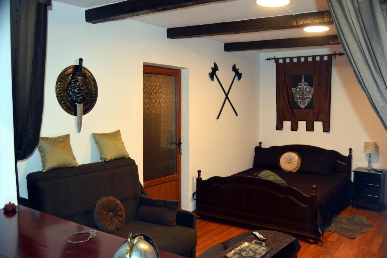 פרדיאל Apartament Medieval מראה חיצוני תמונה